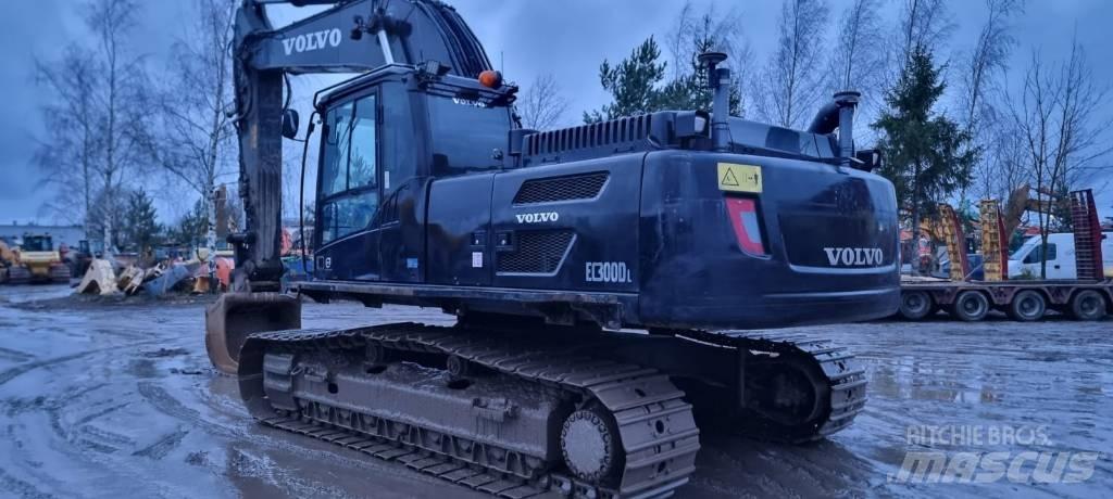 Volvo EC 300 D L Bandgrävare