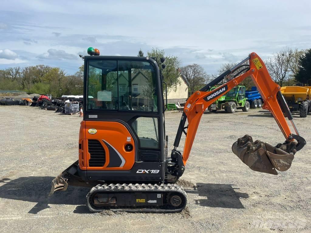 Doosan DX 19 Minigrävare < 7t