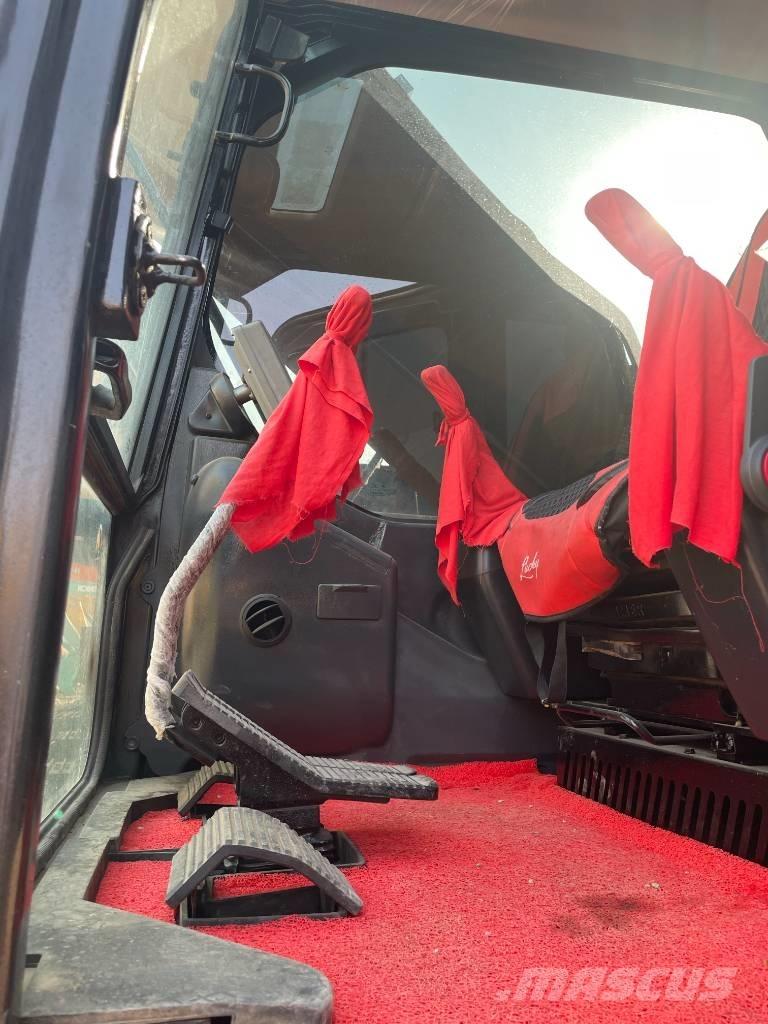 Sany SY 235 Bandgrävare