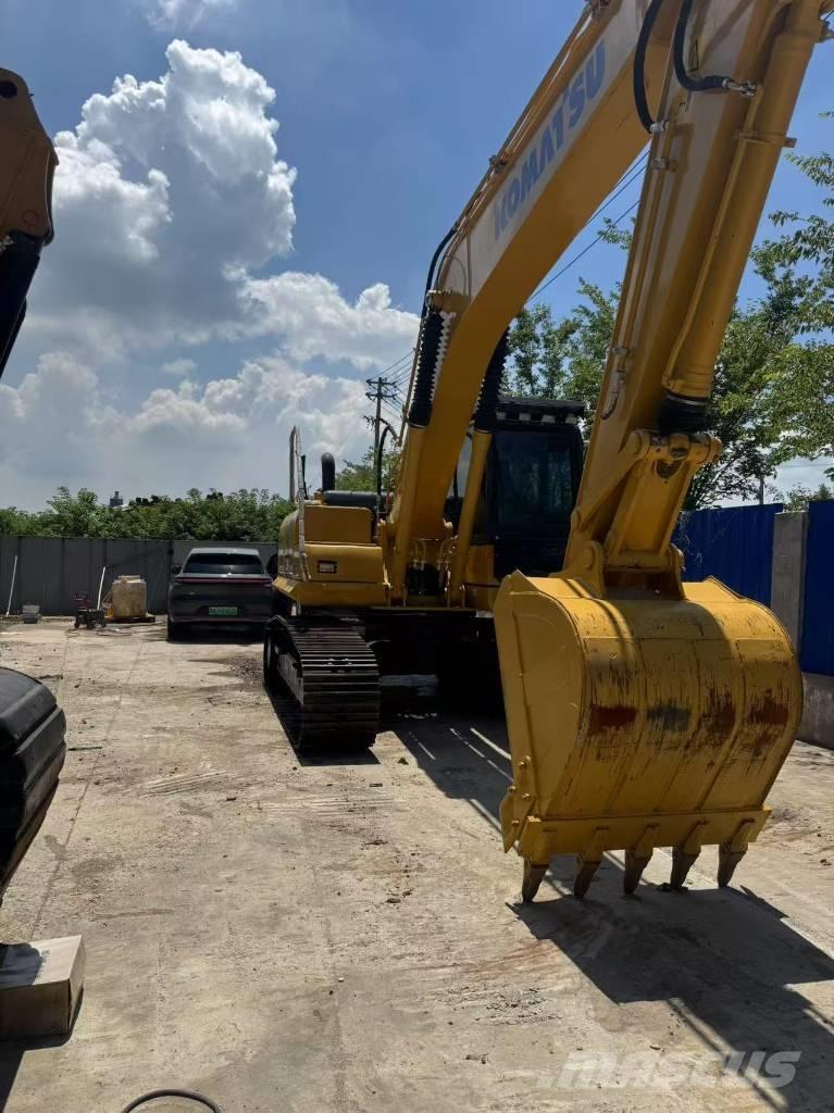 Komatsu PC 200 8N Bandgrävare