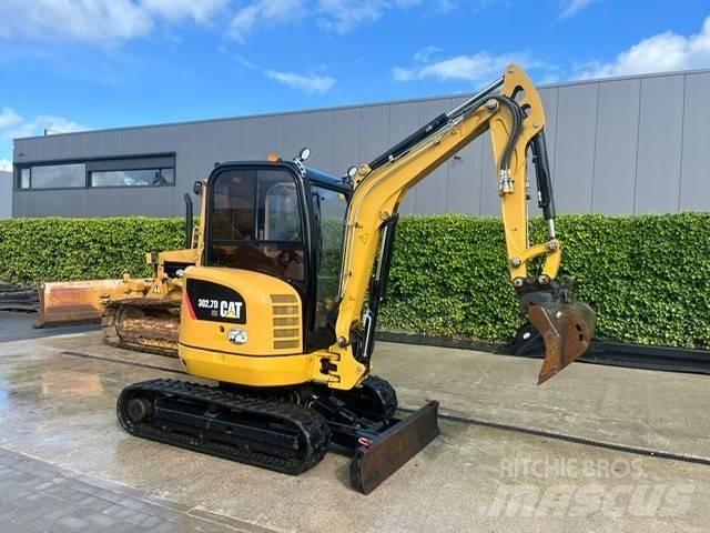 CAT 302.7 D CR Minigrävare < 7t