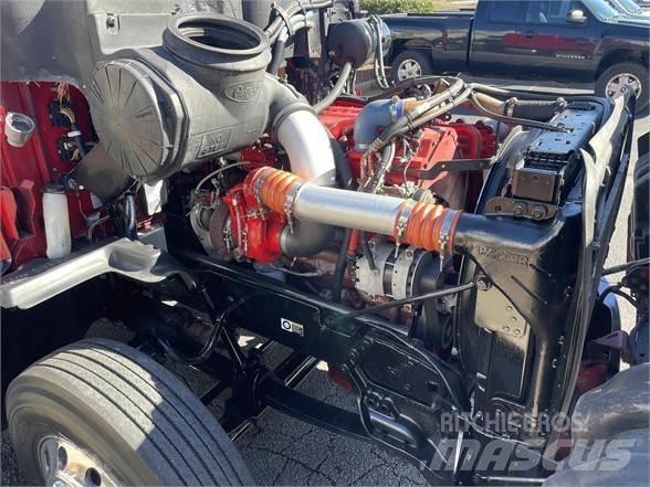 Peterbilt 587 Dragbilar