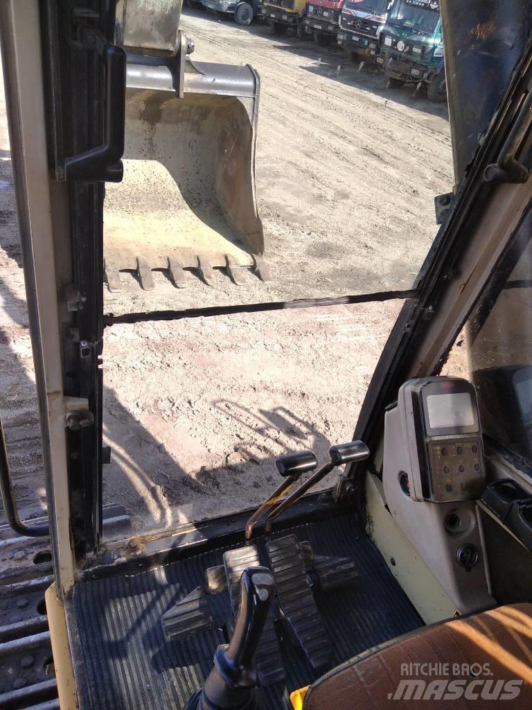CAT 375 ME Bandgrävare