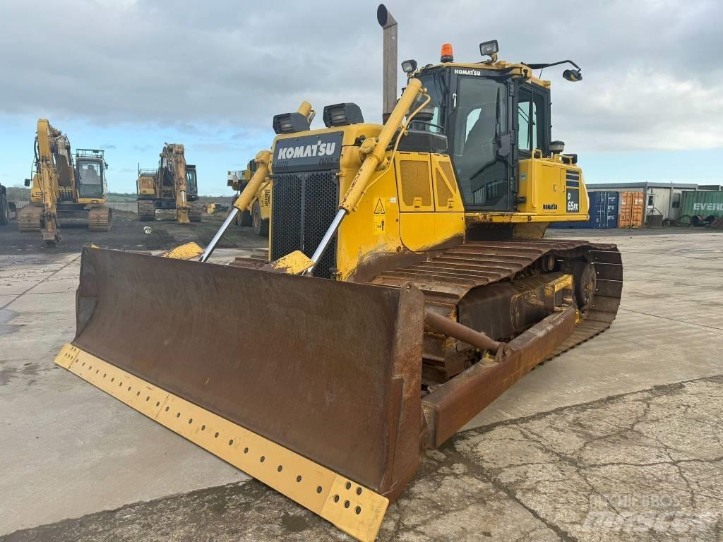 Komatsu D 65 PX-18 Bandschaktare