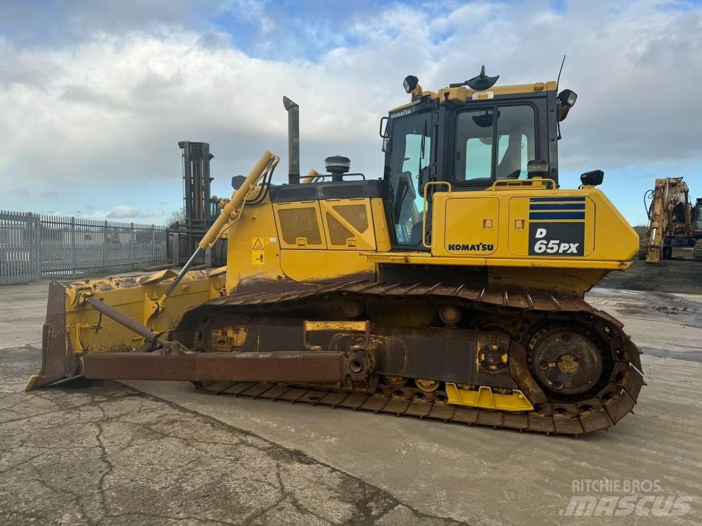Komatsu D 65 PX-18 Bandschaktare