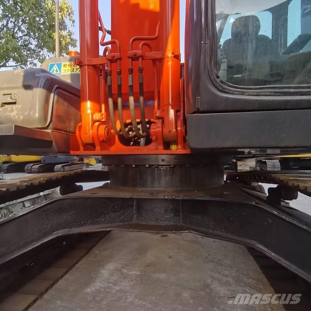 Hitachi ZX 120 Bandgrävare