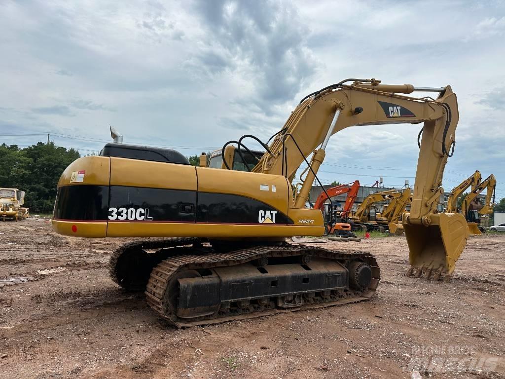 CAT 330 C Bandgrävare