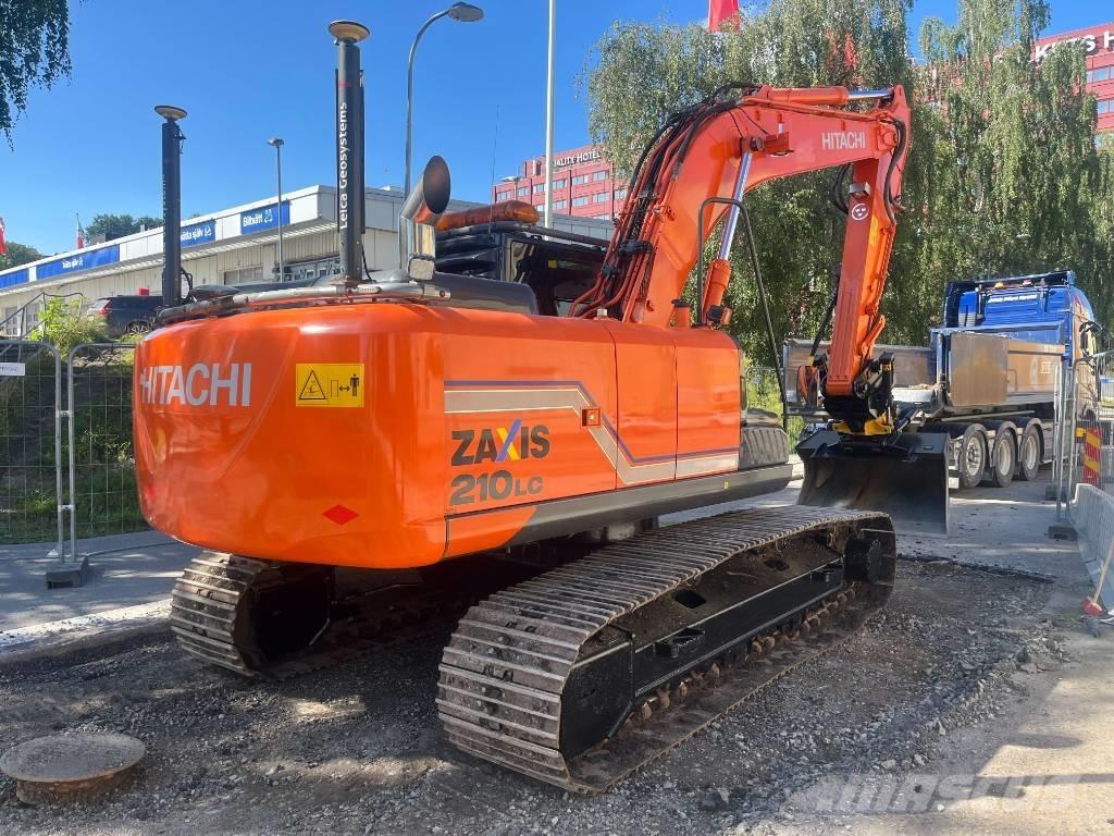 Hitachi ZX 210 Bandgrävare