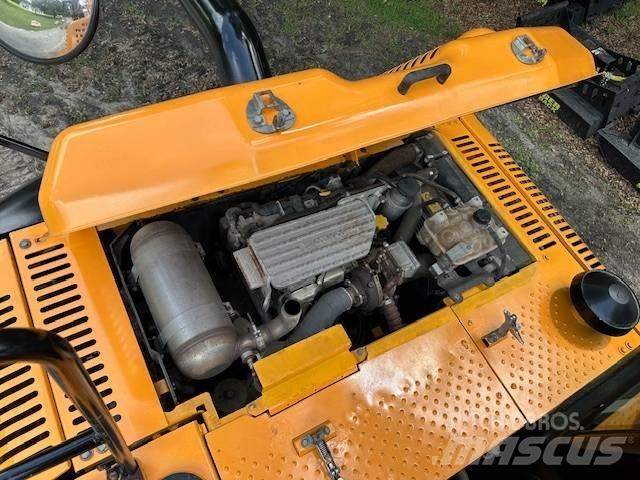 JCB JS190N LC Bandgrävare