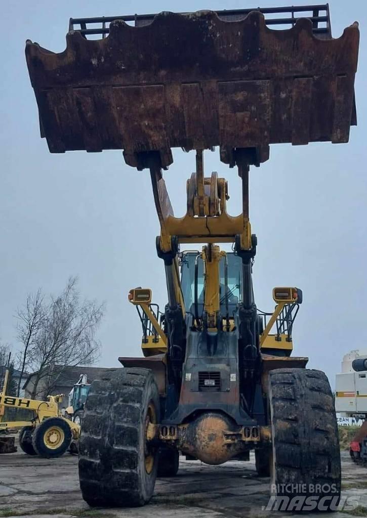 Komatsu WA 600-6 Hjullastare
