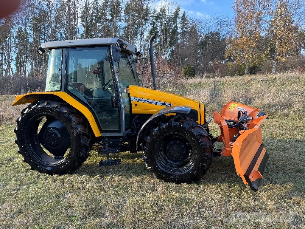 Massey Ferguson 4225 Traktorer