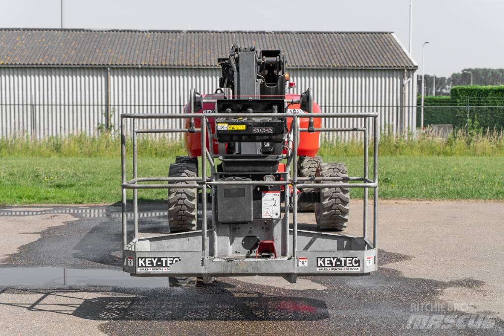 Manitou 200 ATJ e Bomliftar