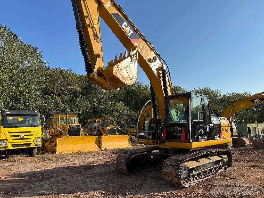 CAT 320 D Bandgrävare