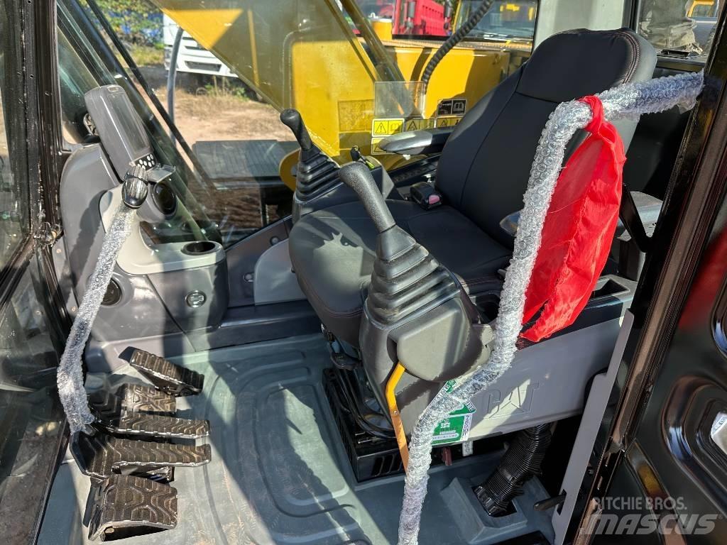 CAT 320 D Bandgrävare