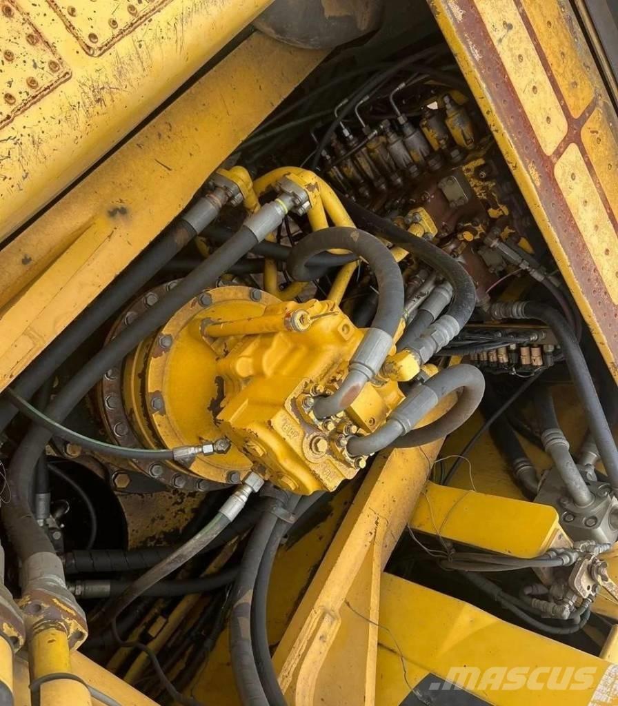 Komatsu PC 450 LC-8 Bandgrävare
