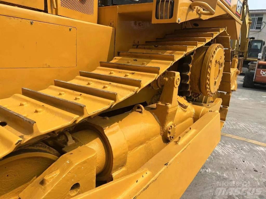 CAT D 8 R XL Väghyvlar