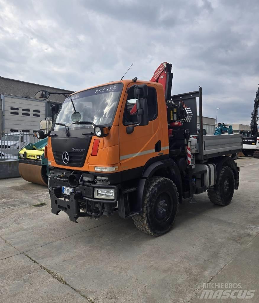 Unimog U20 Tippbilar
