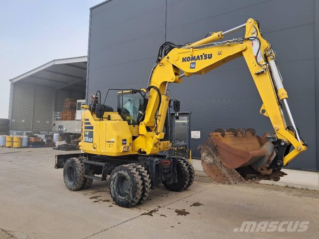 Komatsu PW118MR-11 Hjulgrävare