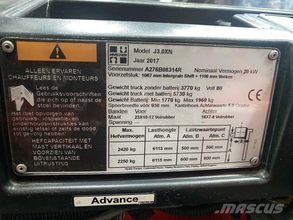 Hyster J3.0XN Elmotviktstruckar