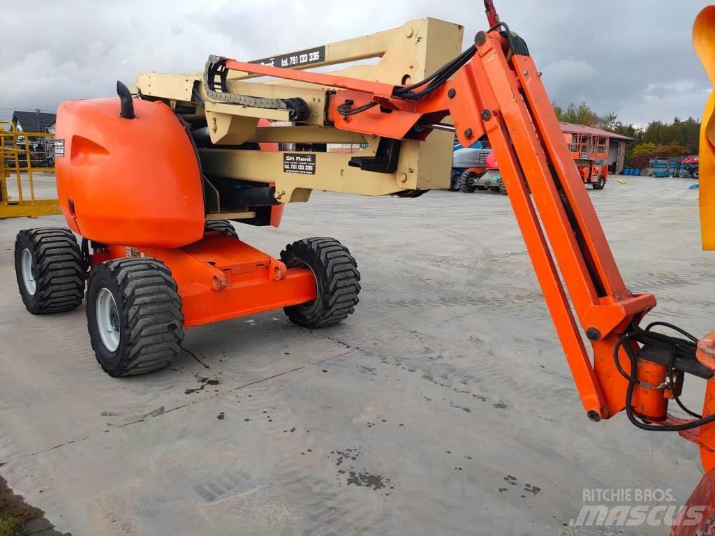 JLG 450 AJ Bomliftar