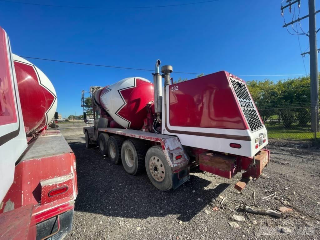 Advance Mixer Övriga bilar