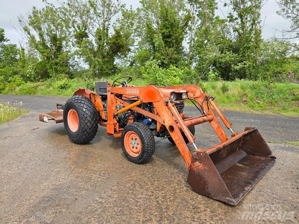 Kubota L 235 Kompakttraktorer