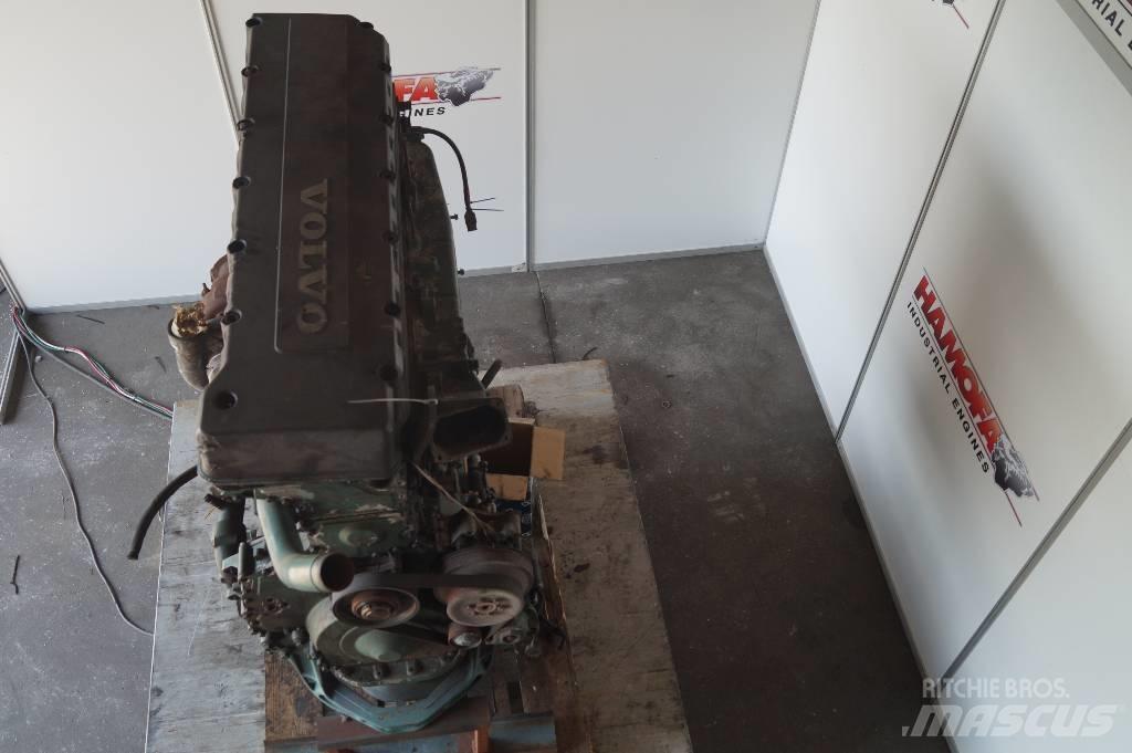Volvo D12 FOR PARTS Motorer