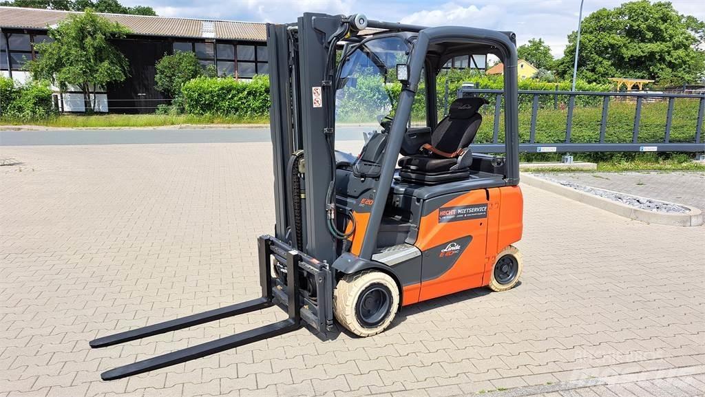 Linde E20PH-02 Elmotviktstruckar