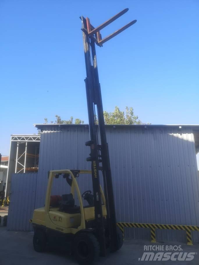 Hyster H 35 FT Gasolmotviktstruckar