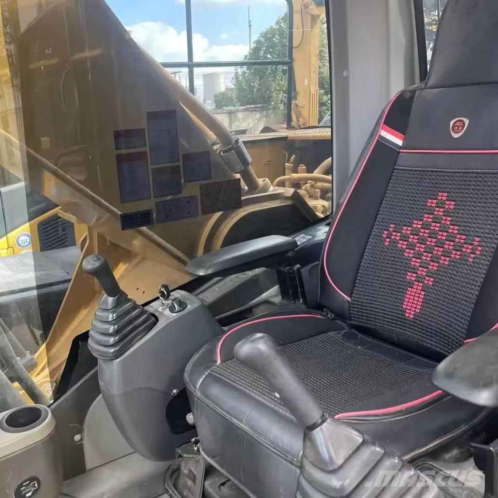 CAT 336 D Bandgrävare