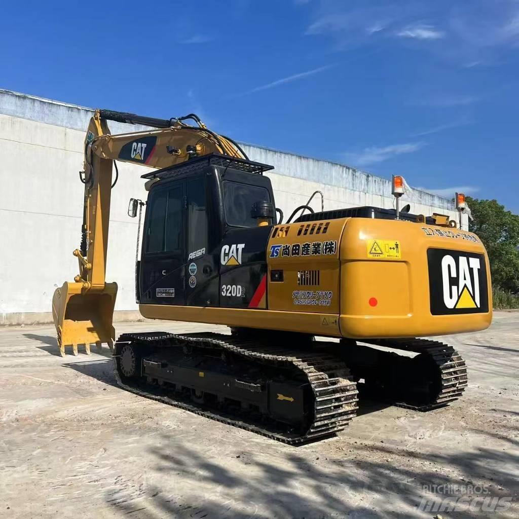 CAT 320 D2 L Bandgrävare