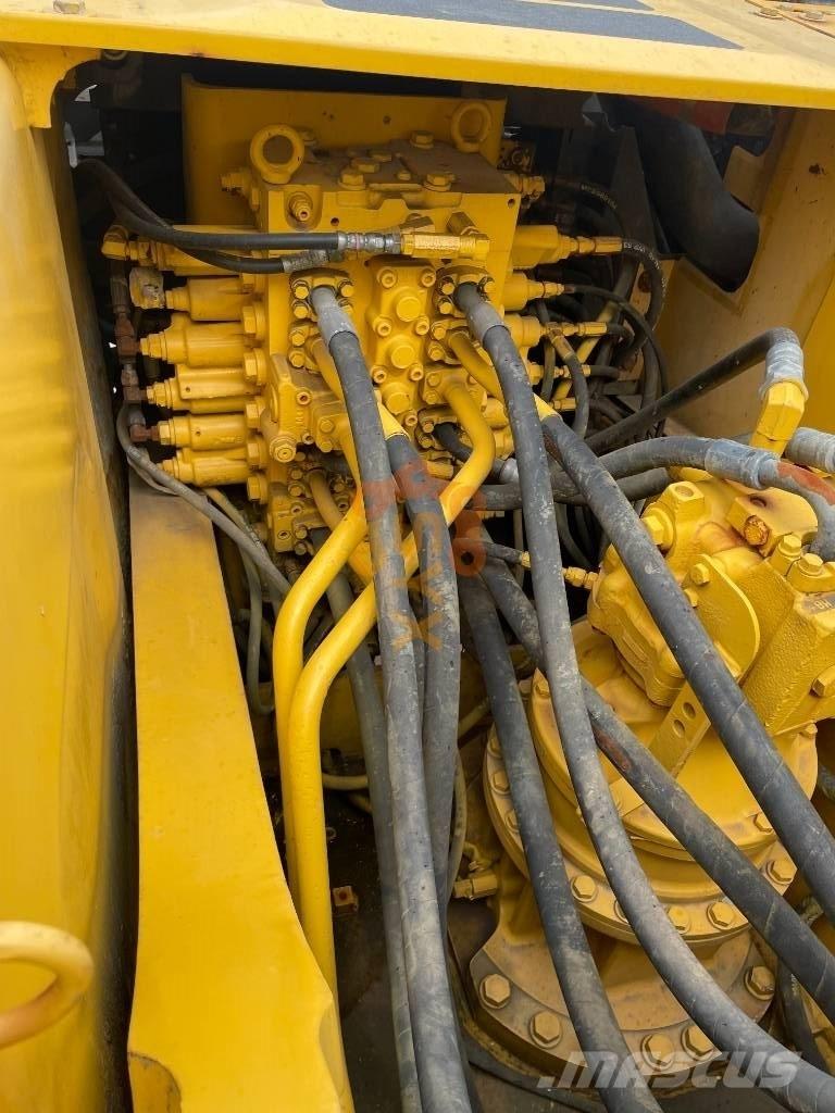 Komatsu PC 270 Bandgrävare