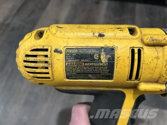 DeWalt DW059 Instrument, mät- och automatiseringsutrustning