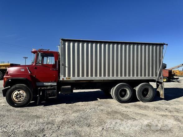 Ford 8000 Entreprenad - Övrigt