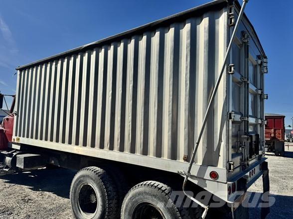 Ford 8000 Entreprenad - Övrigt