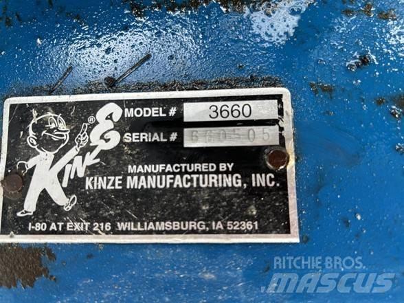 Kinze 3660ASD Sättare och planteringsmaskiner