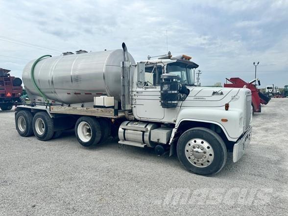 Mack RS600L Entreprenad - Övrigt