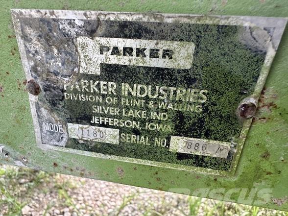 Parker 1180 Spannmålsvagnar
