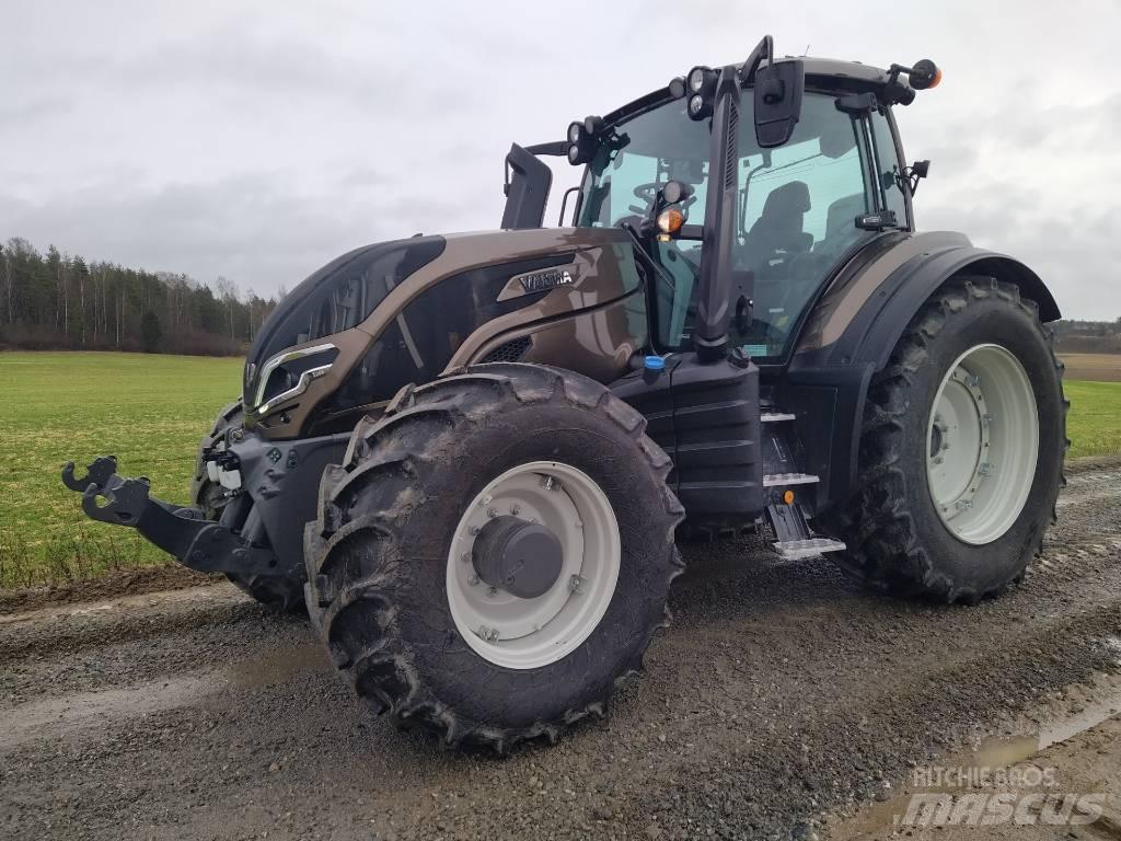 Valtra T 255 Versu Traktorer