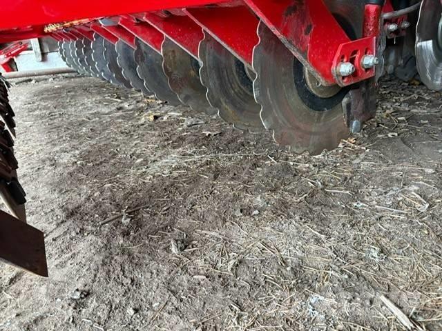 Väderstad Rapid300C Såmaskiner