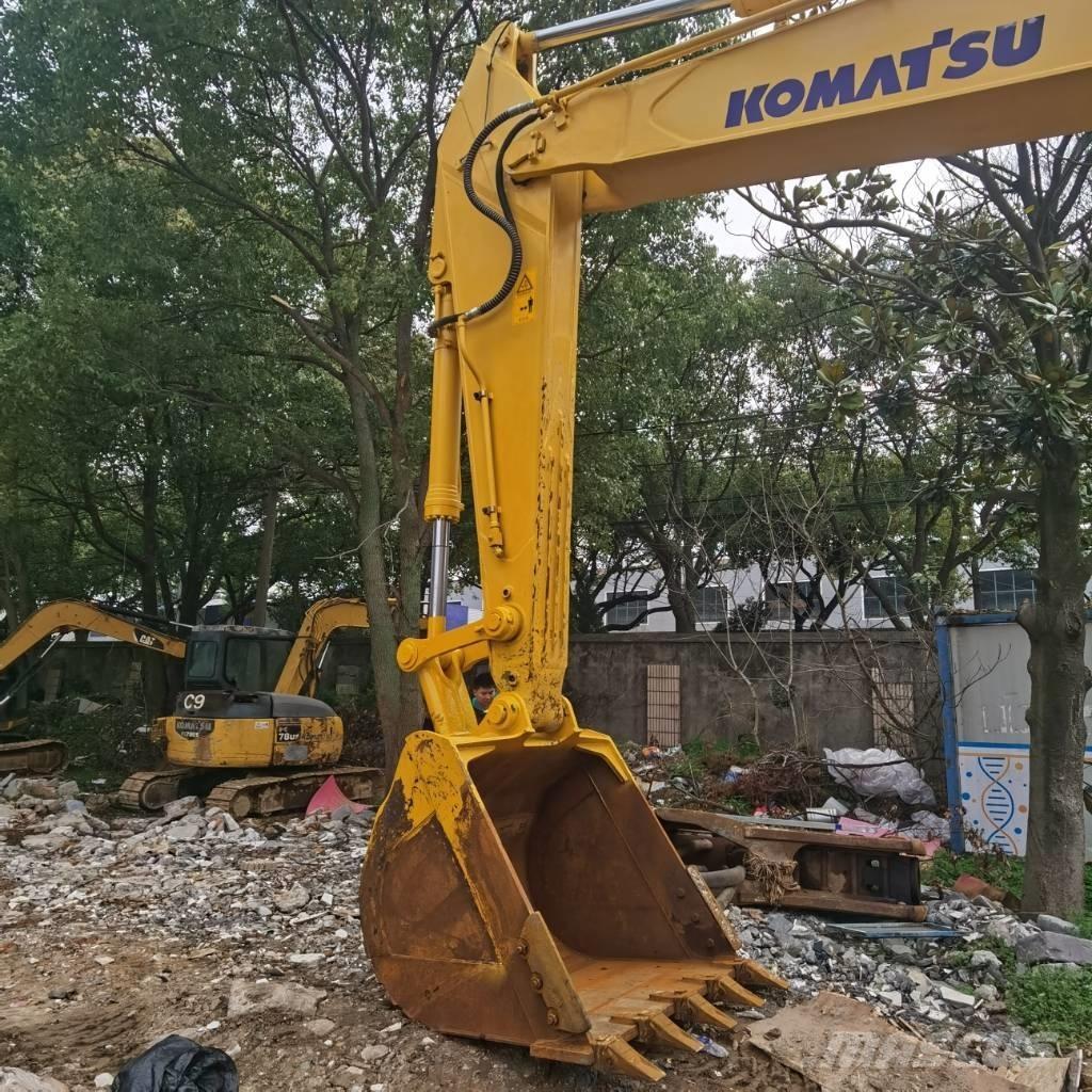 Komatsu PC 450-8 Bandgrävare