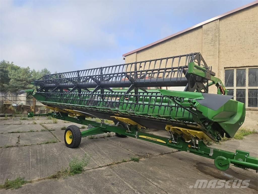 John Deere T 660i Skördetröskor