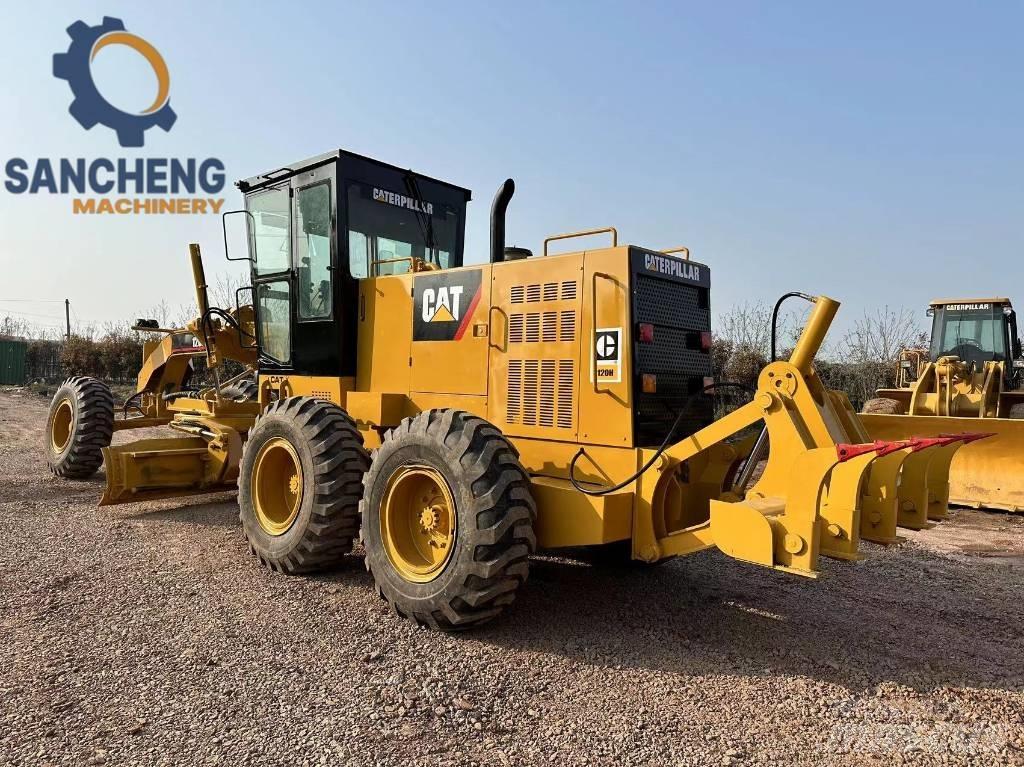 CAT 120 H Väghyvlar
