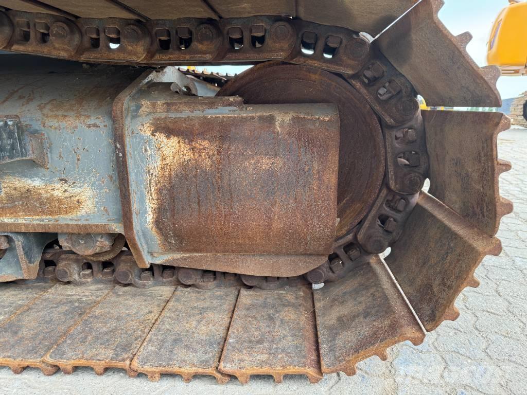 Liebherr R926 Bandgrävare