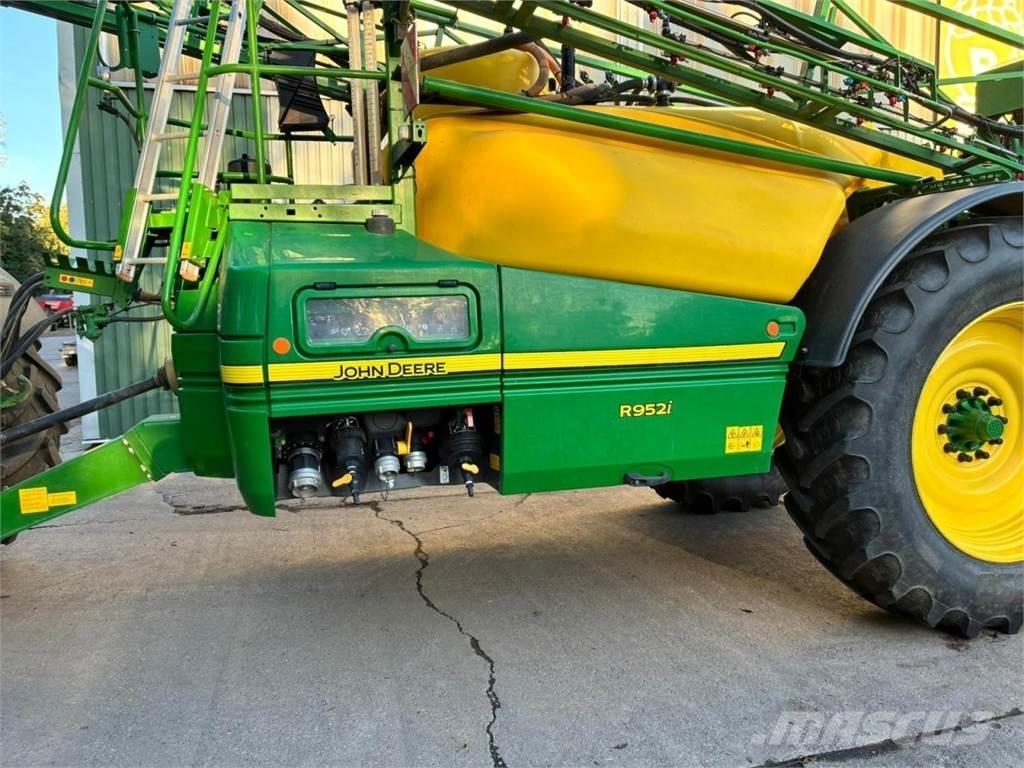 John Deere R952i Dragna sprutor