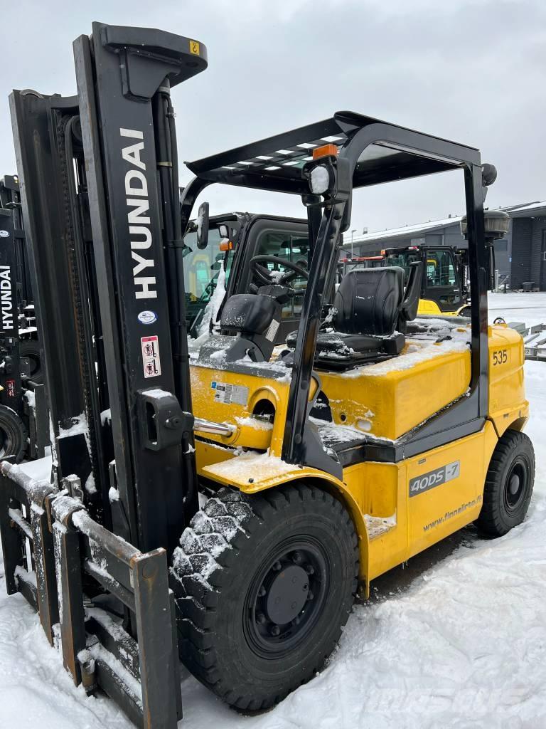 Hyundai 40DS-7 Dieselmotviktstruckar