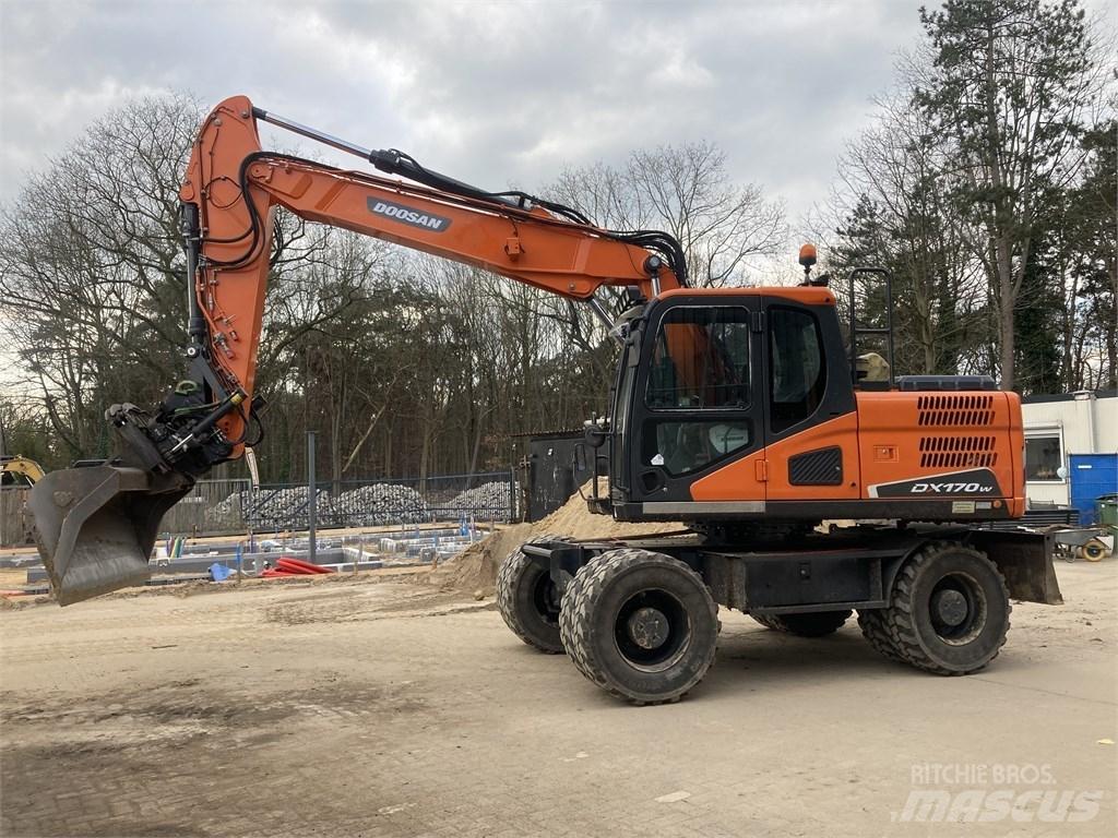 Doosan DX 170-5 W Hjulgrävare