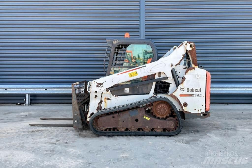 Bobcat T 590 Lunnare