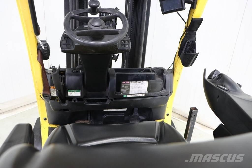 Hyster S3.0FT Gasolmotviktstruckar