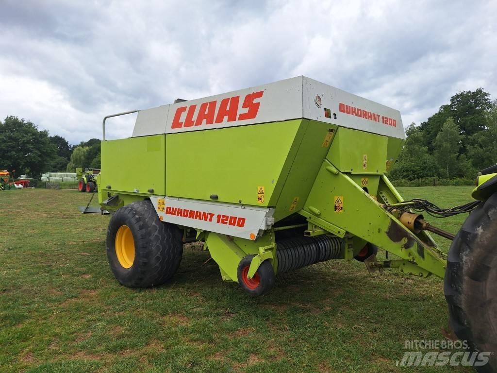 CLAAS Quadrant 1200 Fyrkantspressar